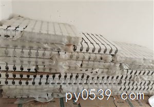 鋪地暖  改水電   安裝各種規(guī)格和材質(zhì)的暖氣片